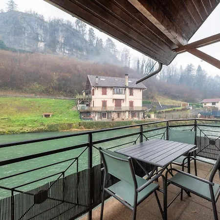 Villa Demoiselle Loue